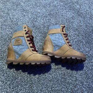 Sorel Tan and Gray Winter Boots with Rugged Outsole